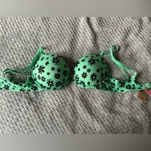 Floral push-up bra